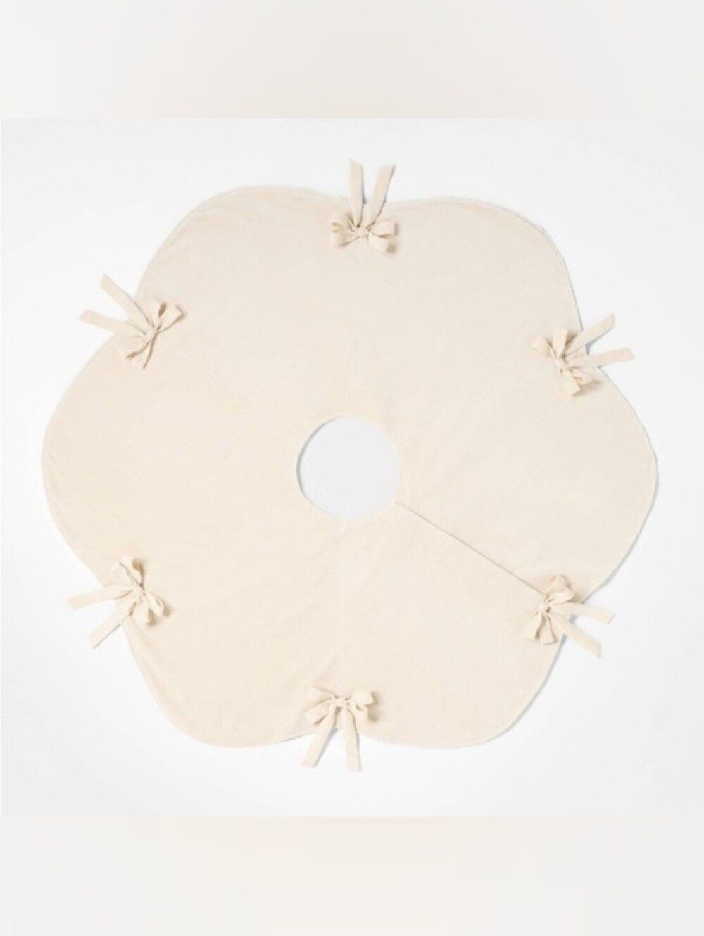 Threshold Desogned With Studio McGee Velvet Bow Christmas Tree Skirt Cream